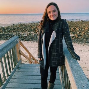 Meet your Posher, Brenna